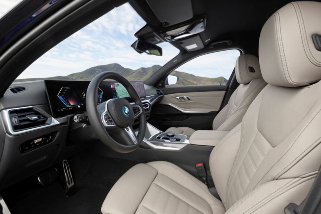 Bmw 3 Series Touring photo 94