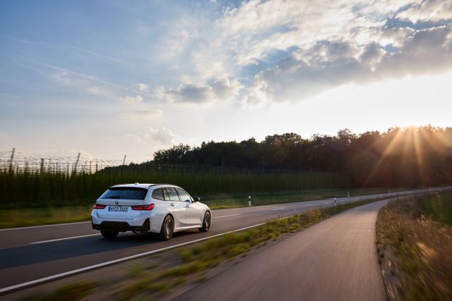 Bmw 3 Series Touring photo 33