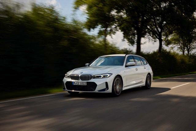 Bmw 3 Series Touring photo 64