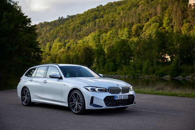Bmw 3 Series Touring photo 69