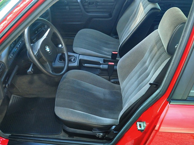 Bmw 3 Series Touring foto 36