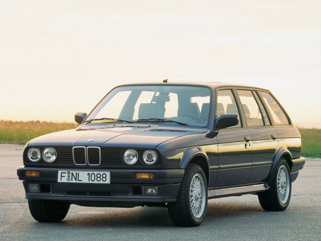 Bmw 3 Series Touring foto 13