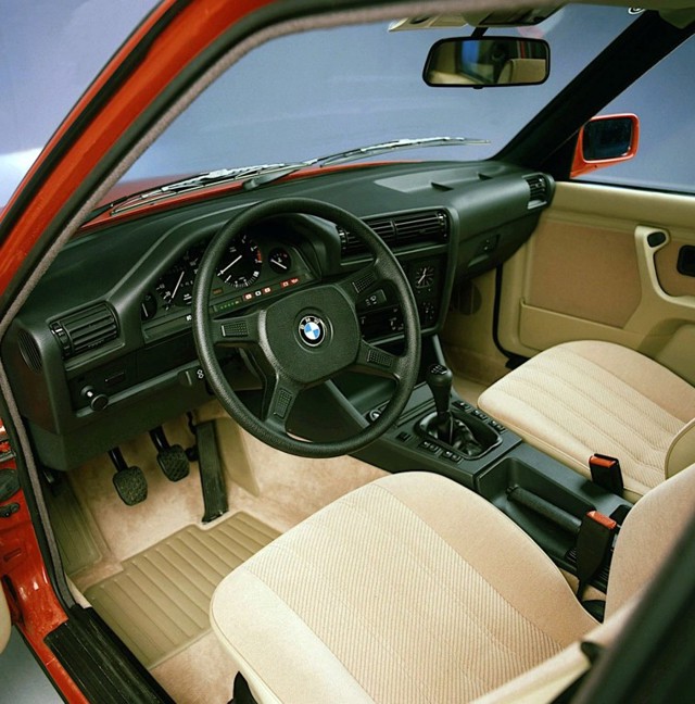 Bmw 3 Series Touring foto 39