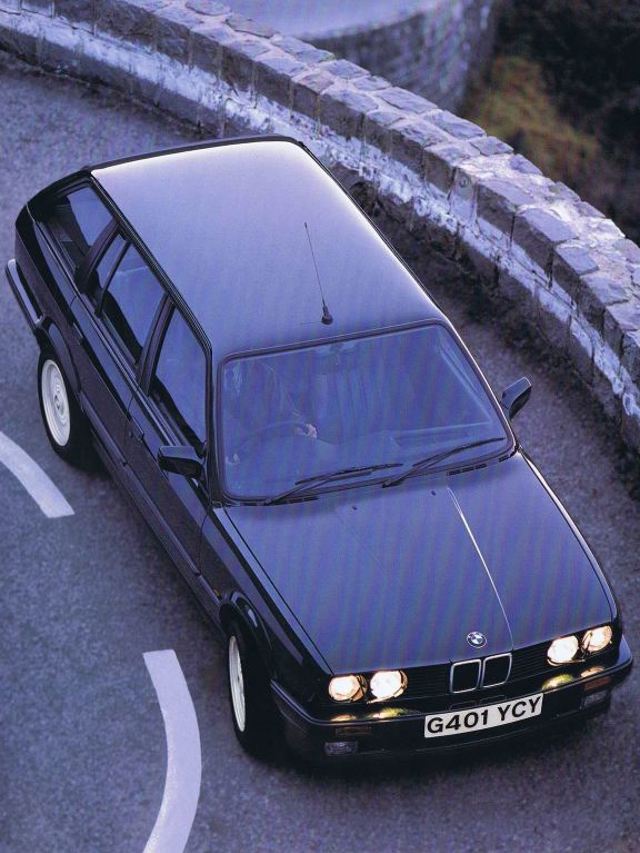 Bmw 3 Series Touring foto 17