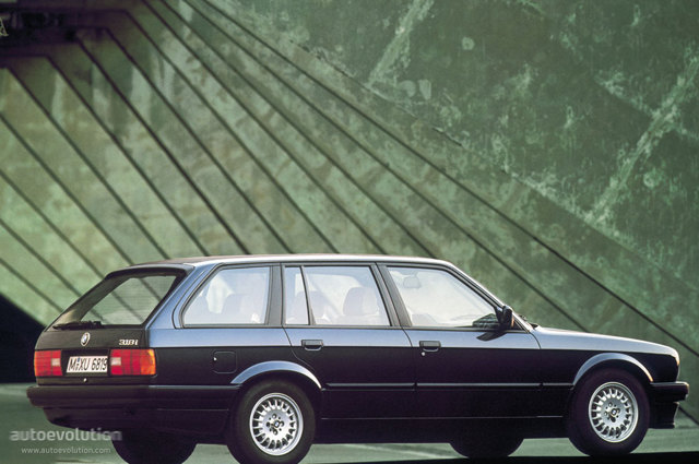 Bmw 3 Series Touring foto 3