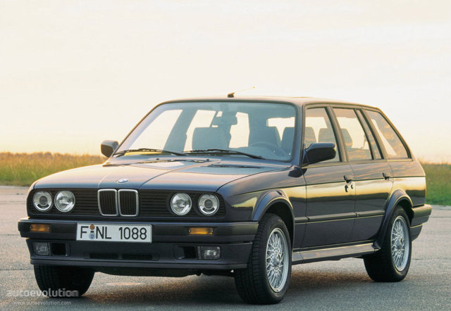 Bmw 3 Series Touring foto 4