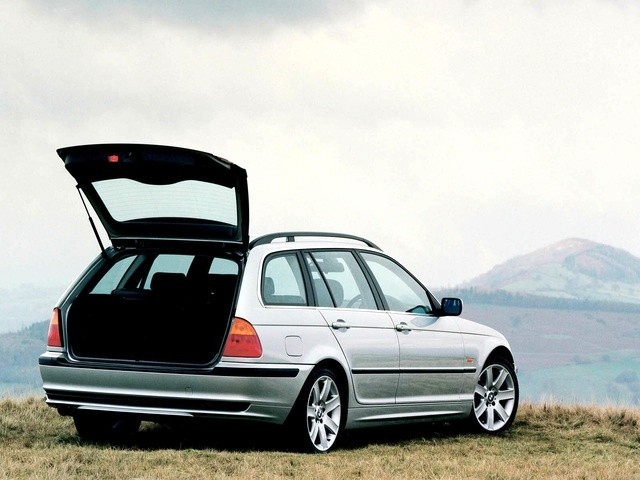 Bmw 3 Series Touring photo 8