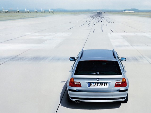 Bmw 3 Series Touring photo 13