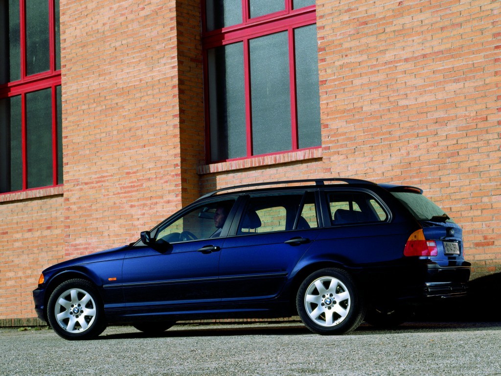 Bmw 3 Series Touring photo 19