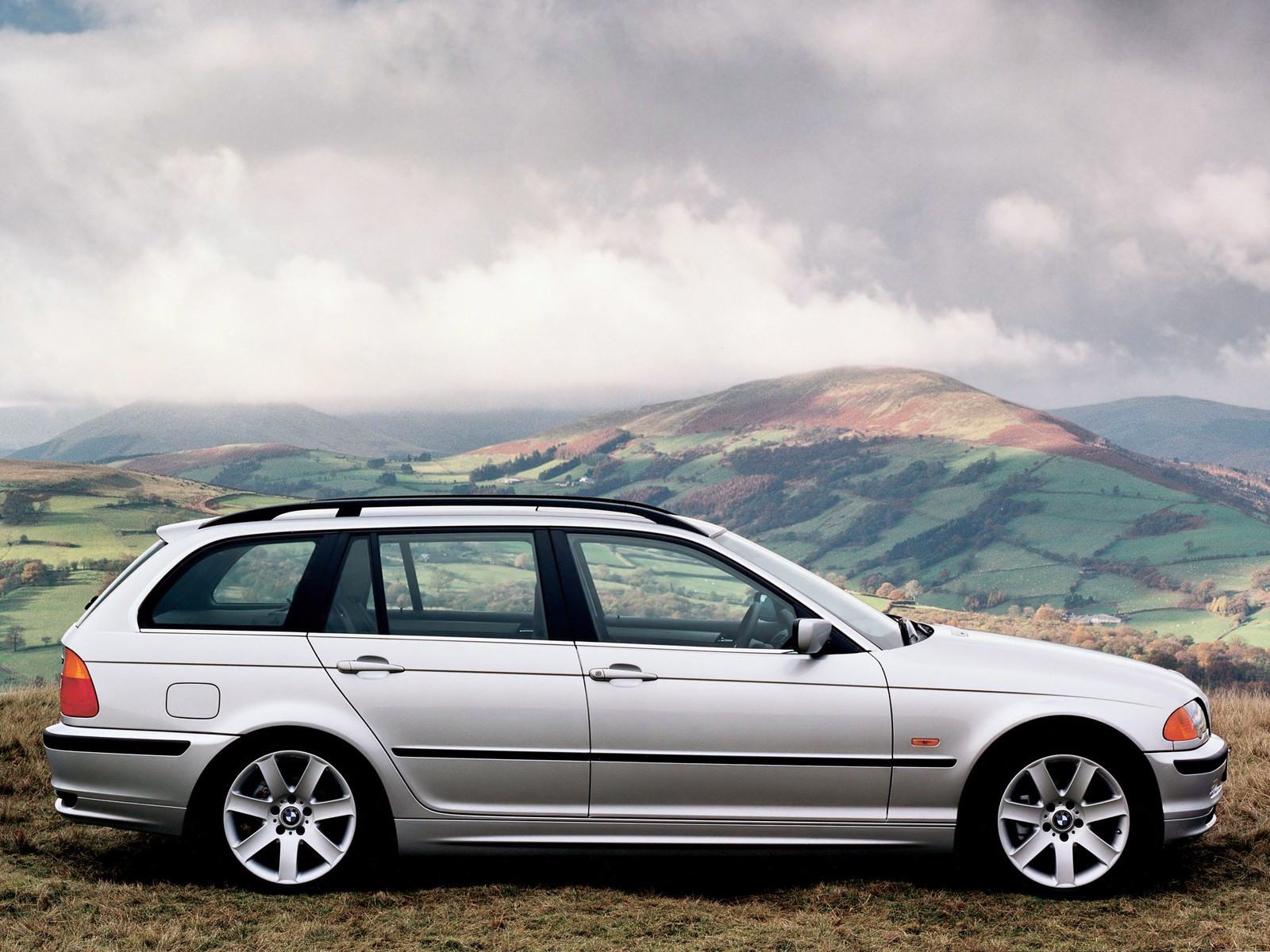 Bmw 3 Series Touring photo 34