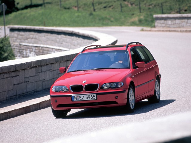 Bmw 3 Series Touring photo 38