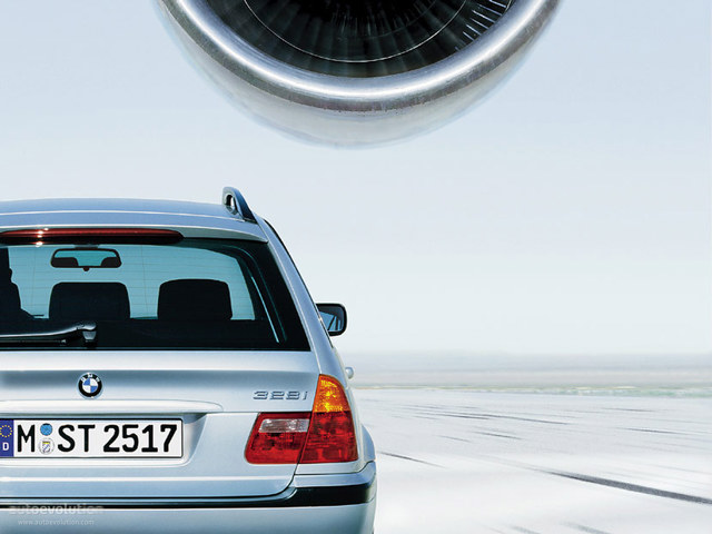 Bmw 3 Series Touring photo 1