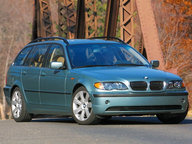 Bmw 3 Series Touring photo 11