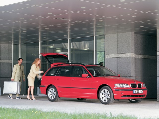 Bmw 3 Series Touring photo 18