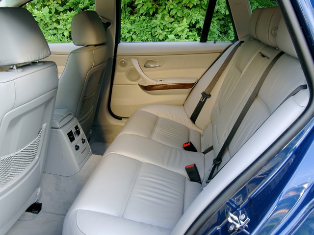 Bmw 3 Series Touring photo 63