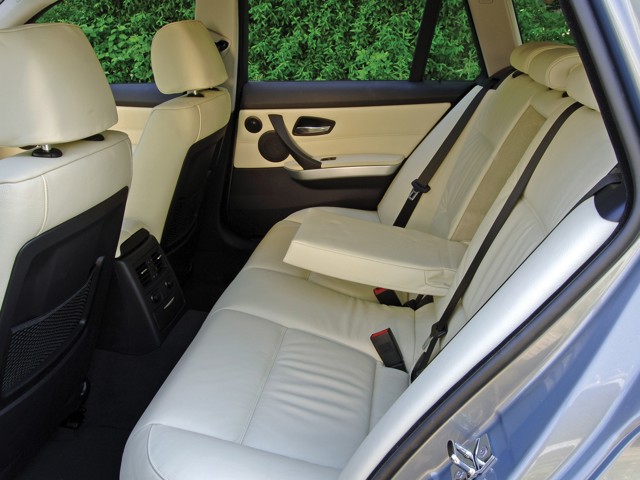 Bmw 3 Series Touring photo 66