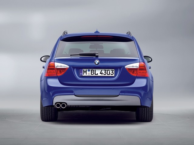 Bmw 3 Series Touring photo 12