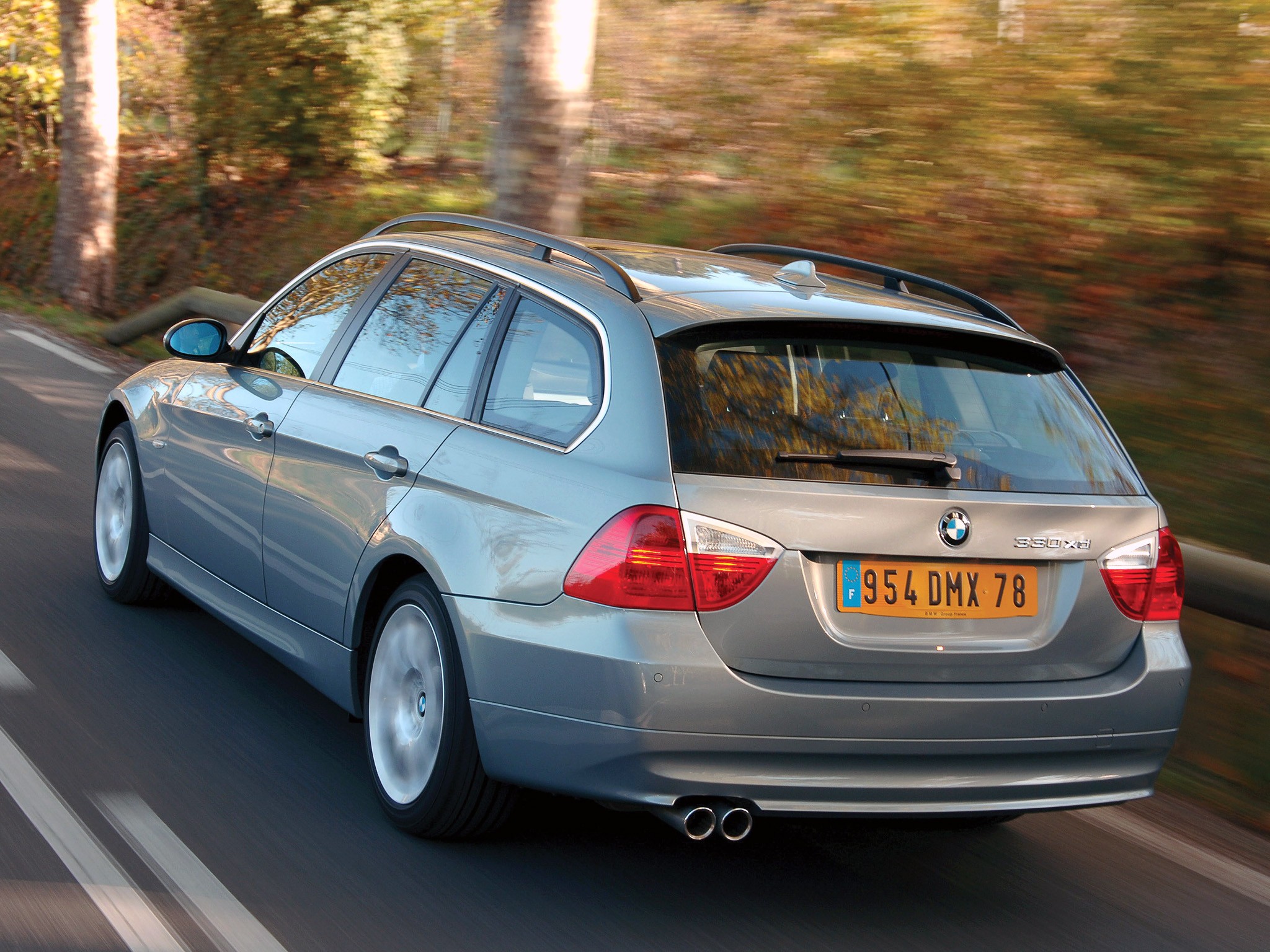 Bmw 3 Series Touring photo 19