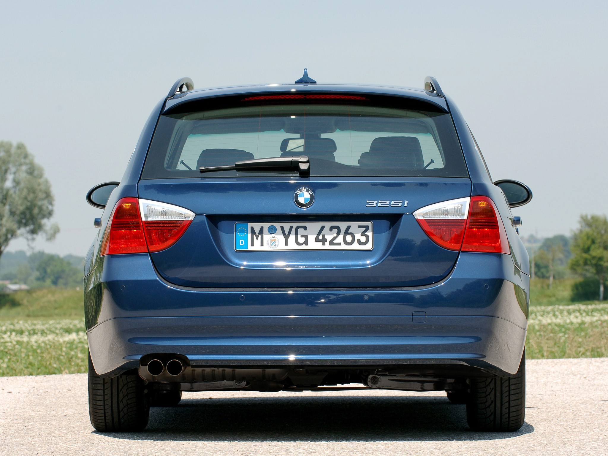 Bmw 3 Series Touring photo 26