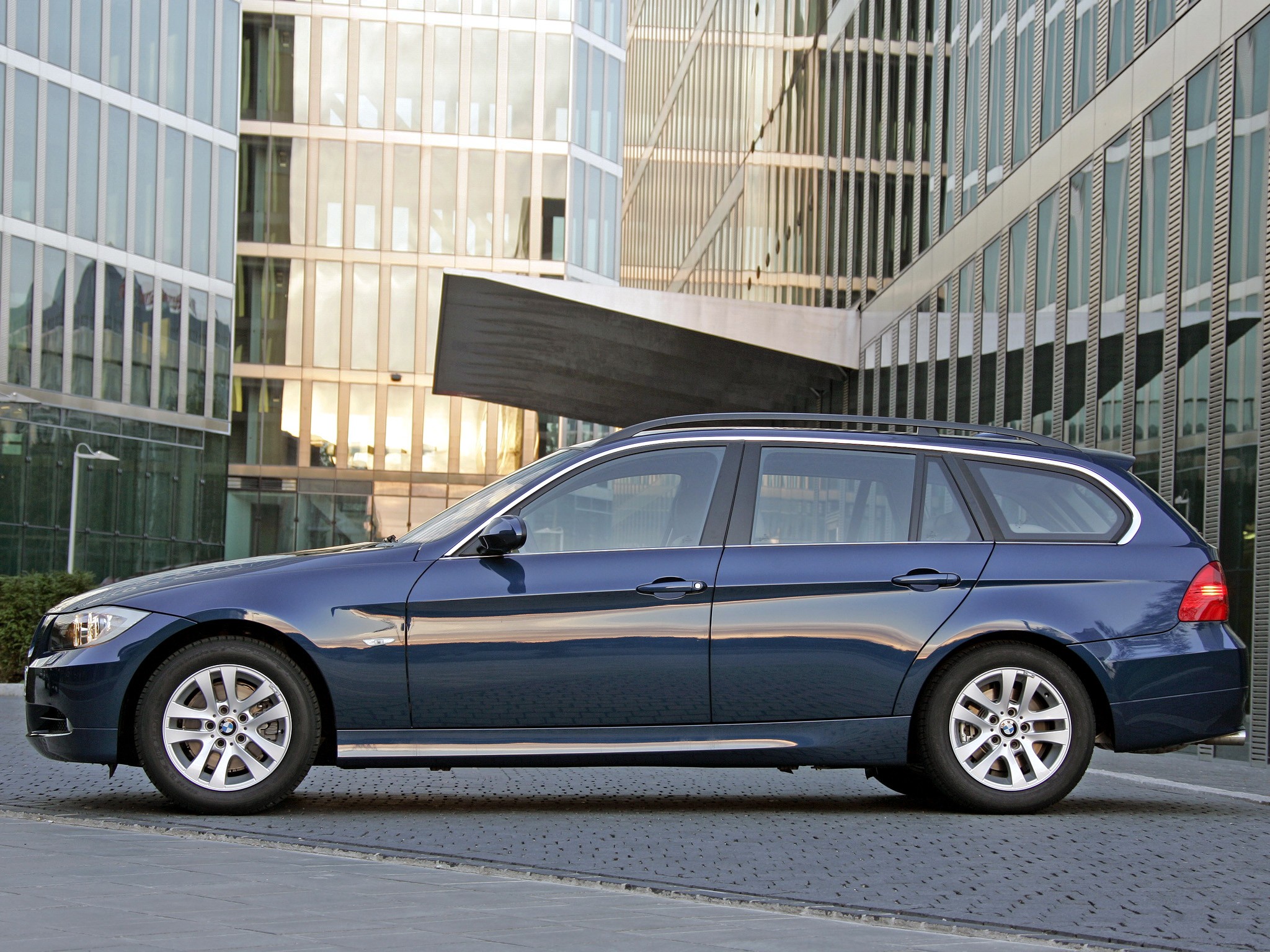 Bmw 3 Series Touring photo 28