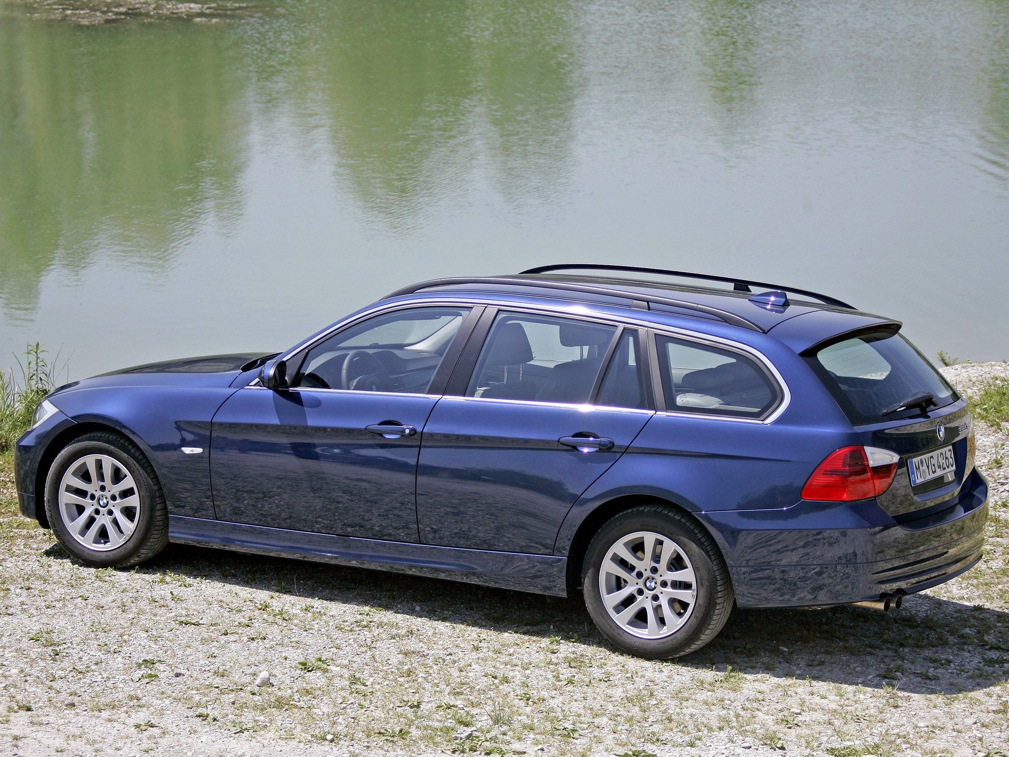 Bmw 3 Series Touring photo 29
