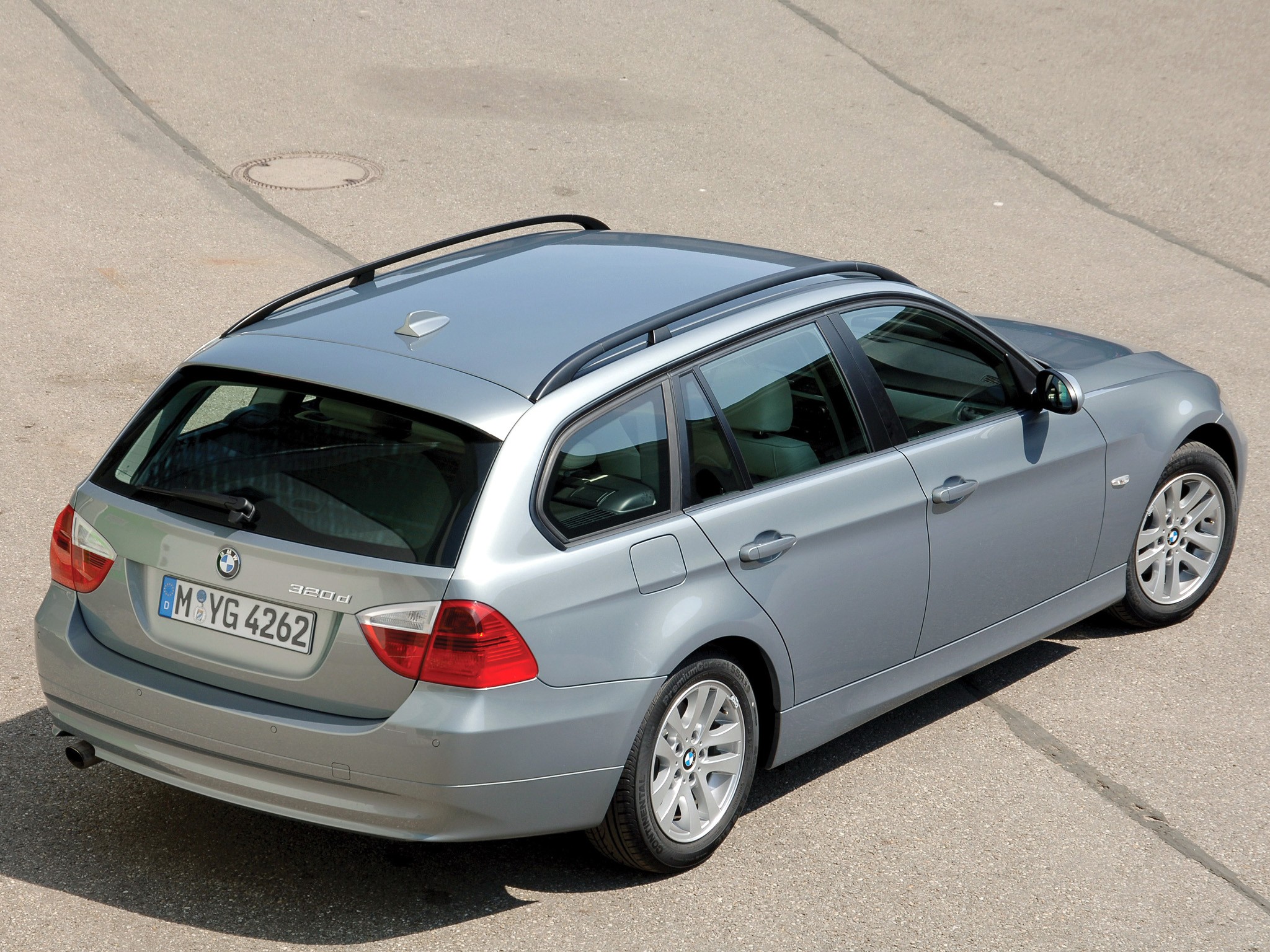 Bmw 3 Series Touring photo 32