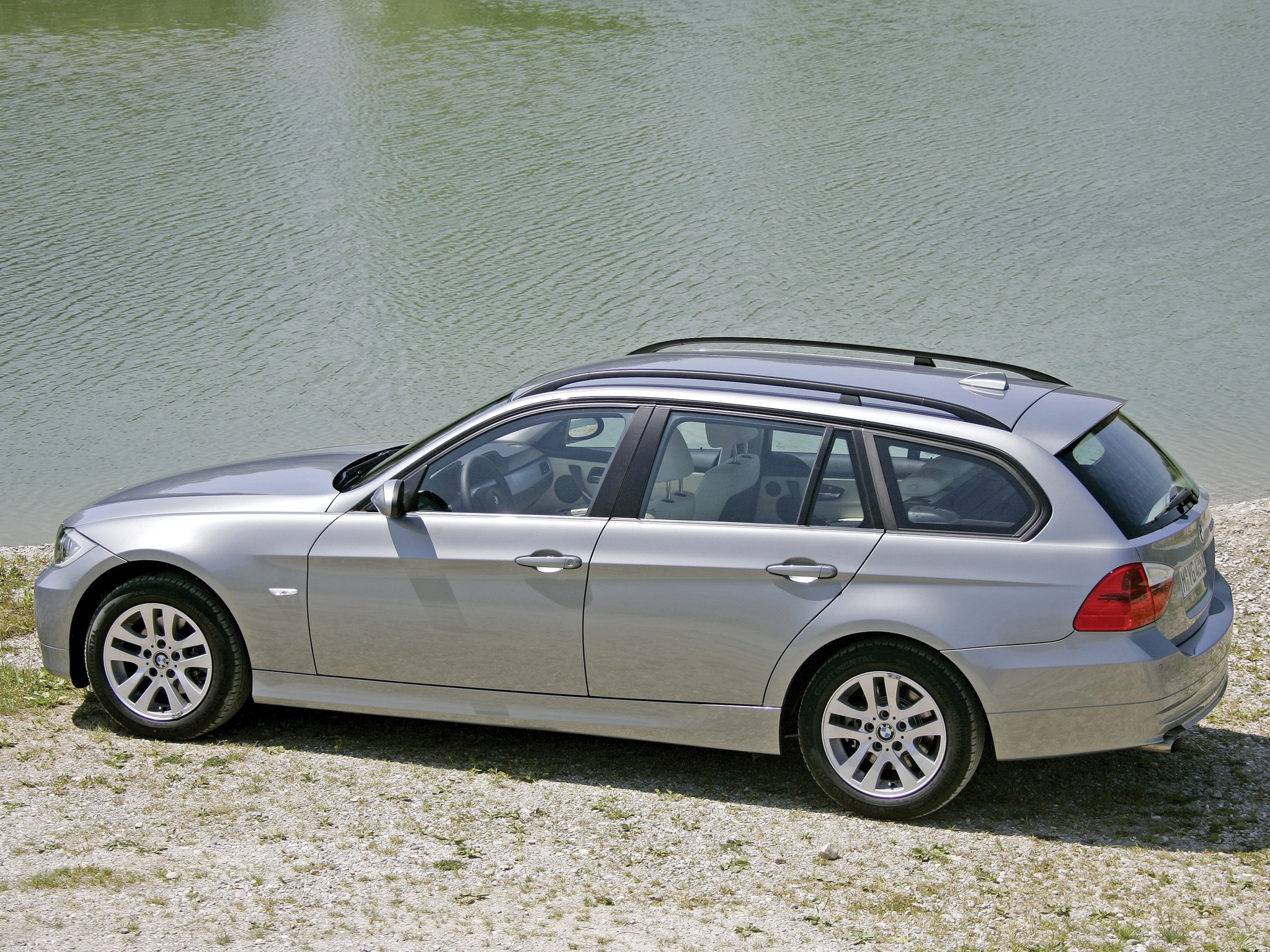 Bmw 3 Series Touring photo 35