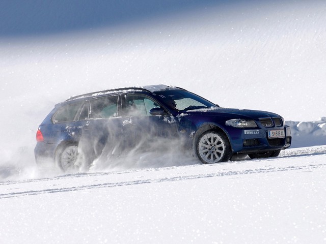 Bmw 3 Series Touring photo 52