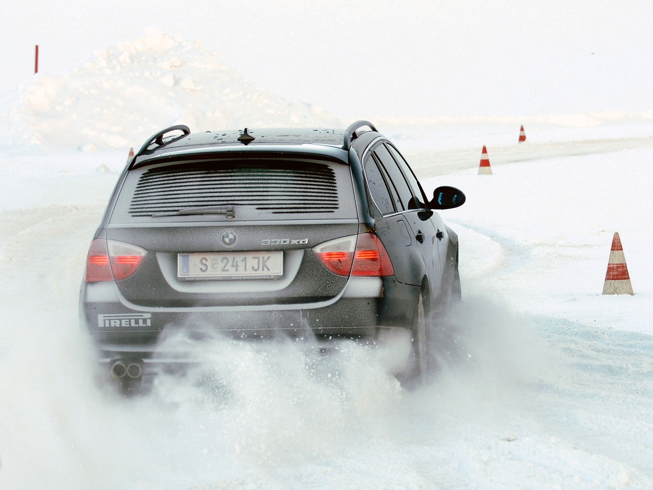 Bmw 3 Series Touring photo 57