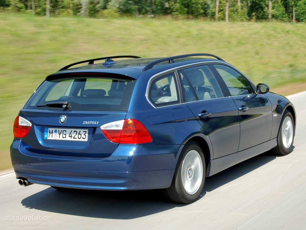 Bmw 3 Series Touring photo 8