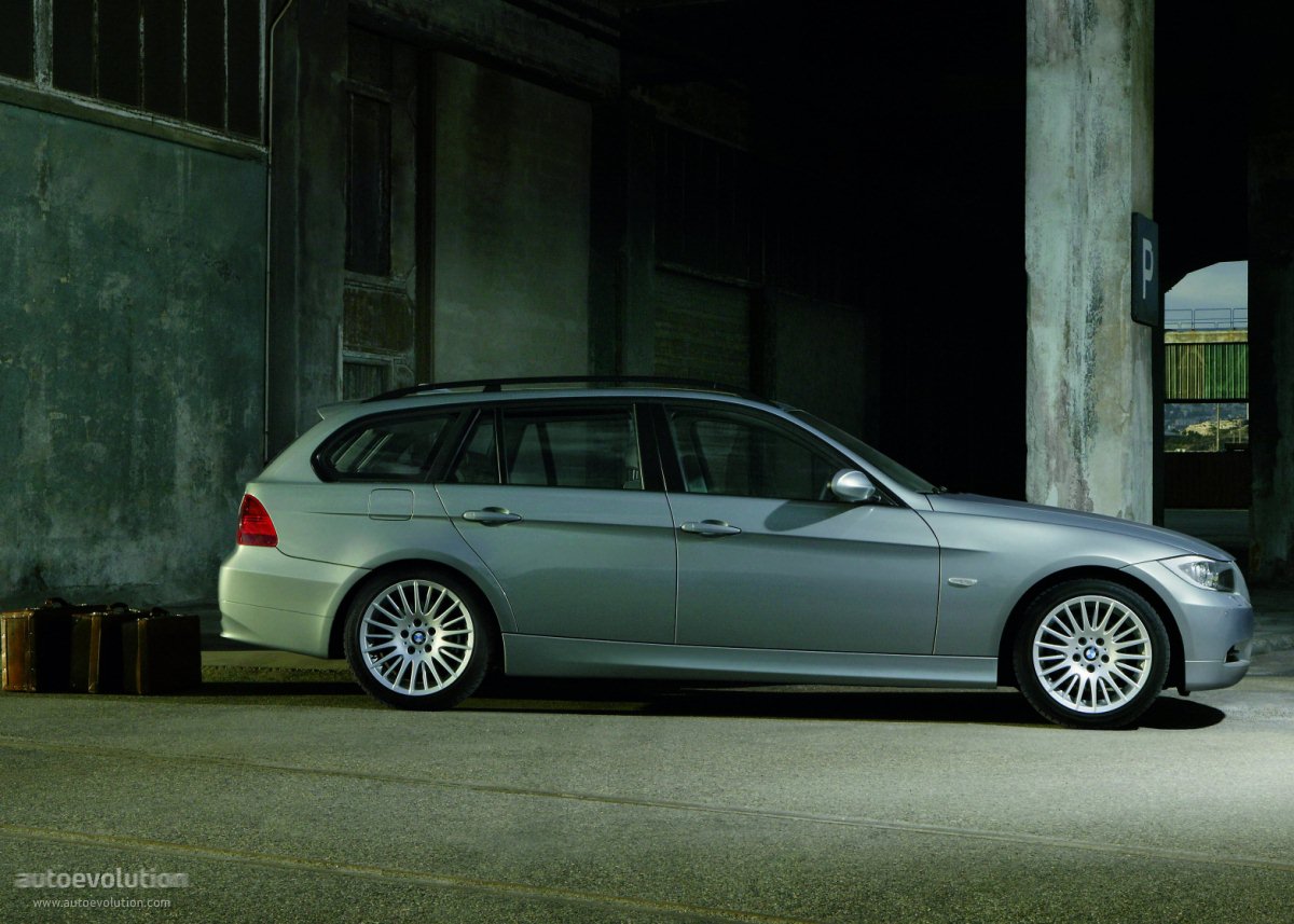 Bmw 3 Series Touring photo 2