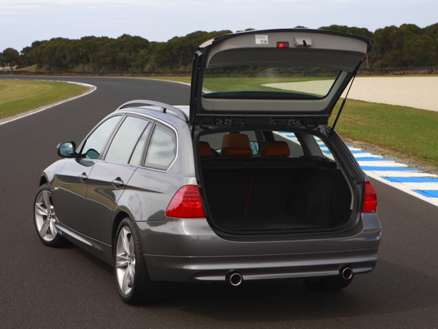 Bmw 3 Series Touring photo 84