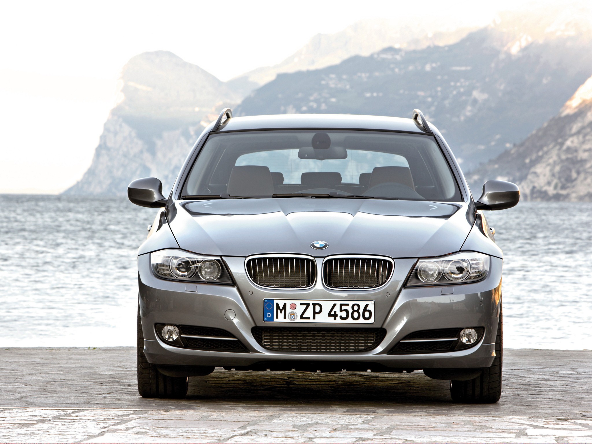 Bmw 3 Series Touring photo 21