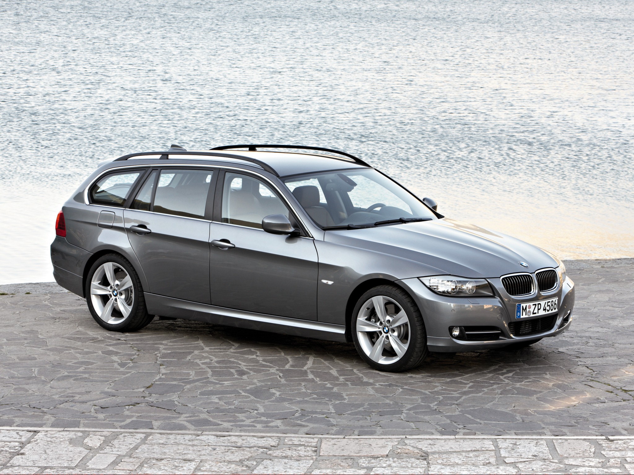 Bmw 3 Series Touring photo 22