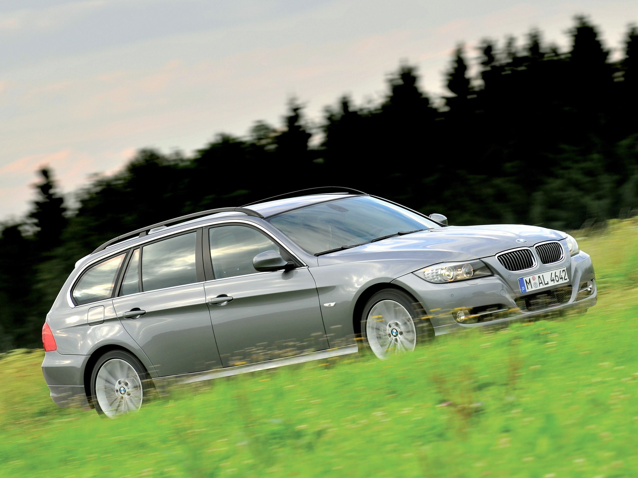Bmw 3 Series Touring photo 24