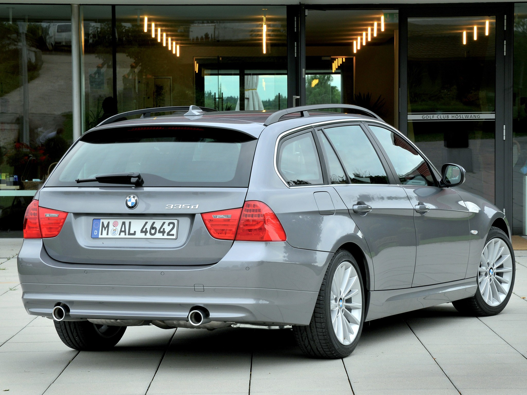 Bmw 3 Series Touring photo 28