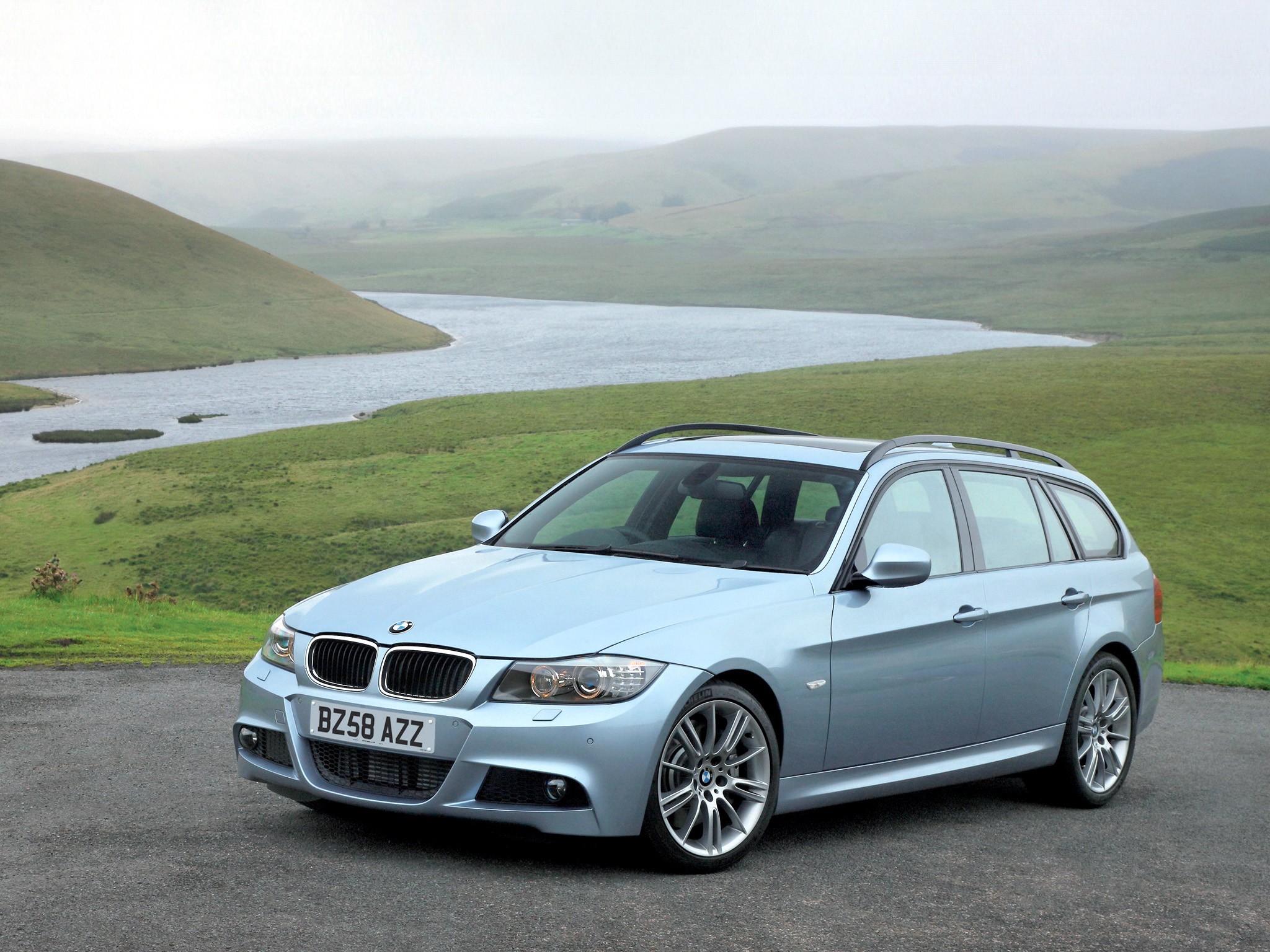Bmw 3 Series Touring photo 32