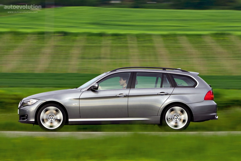 Bmw 3 Series Touring photo 13
