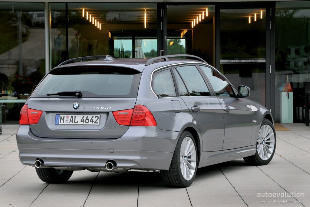 Bmw 3 Series Touring photo 15
