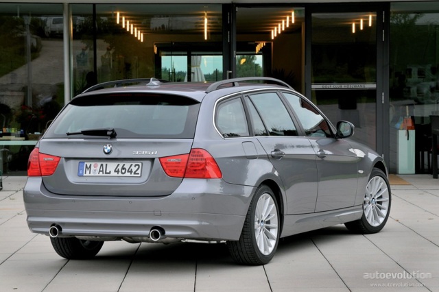Bmw 3 Series Touring photo 15