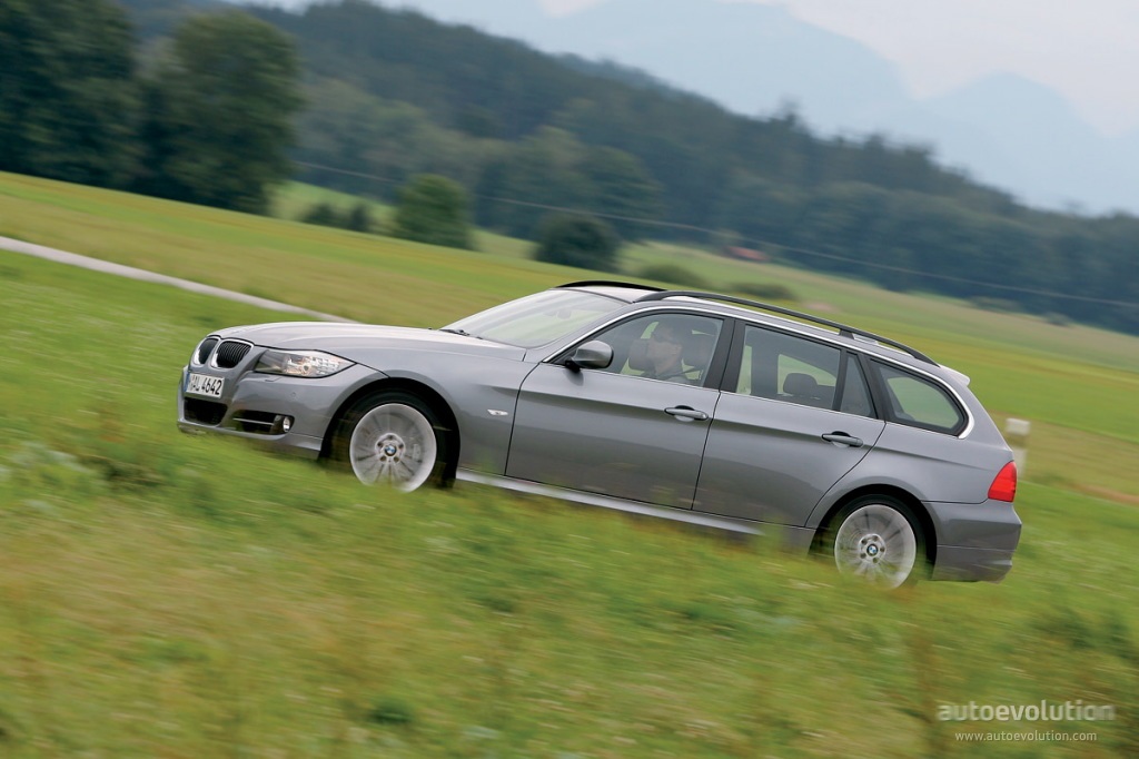 Bmw 3 Series Touring photo 16