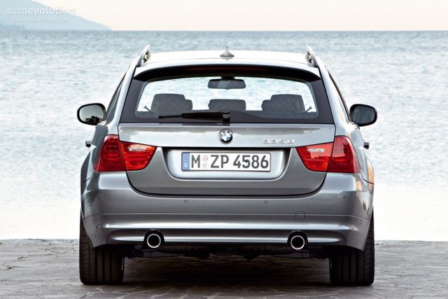 Bmw 3 Series Touring photo 2