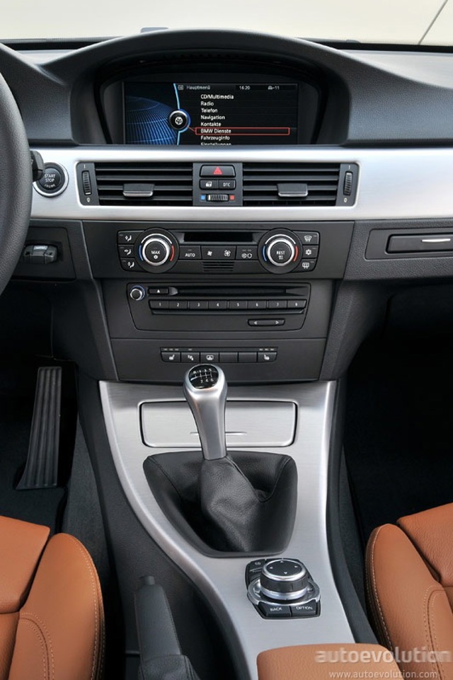 Bmw 3 Series Touring photo 70