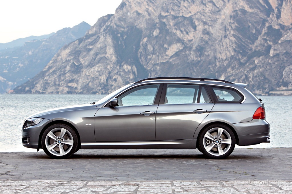Bmw 3 Series Touring photo 8