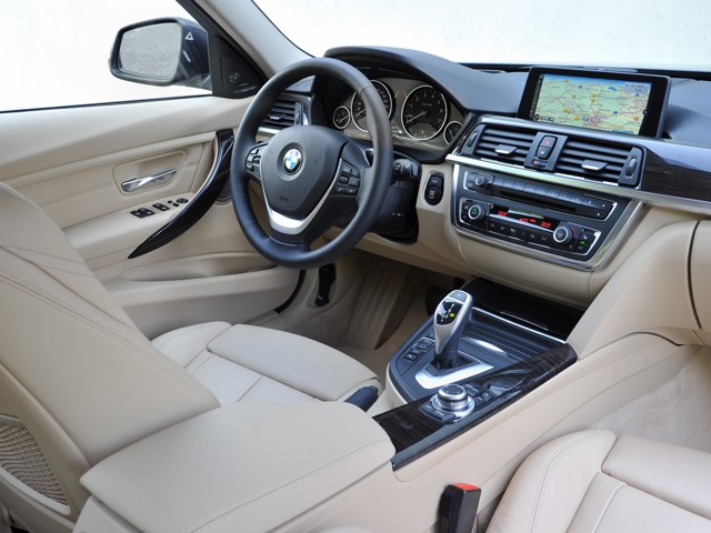 Bmw 3 Series Touring photo 57