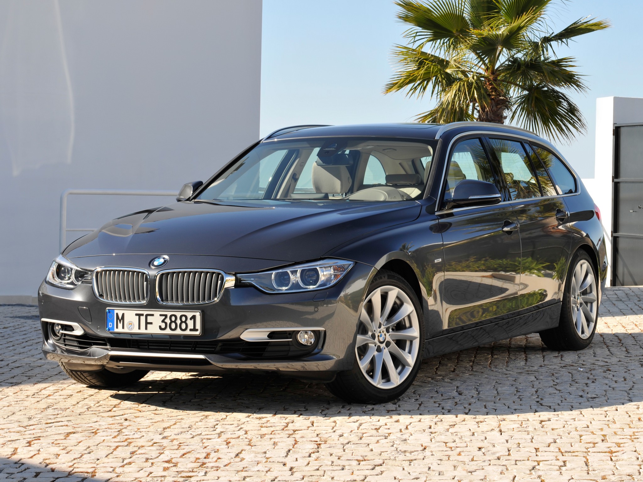 Bmw 3 Series Touring photo 26