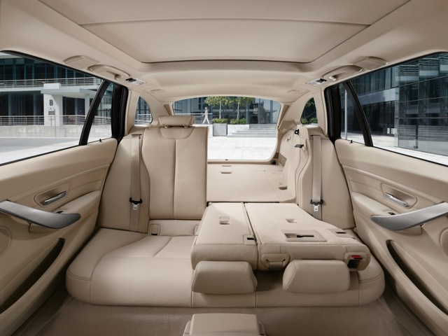 Bmw 3 Series Touring photo 51