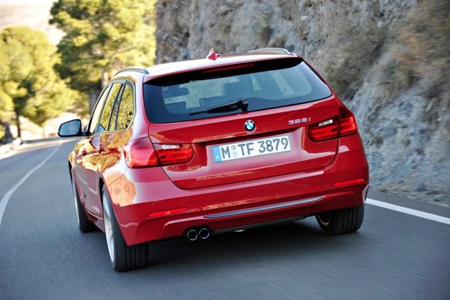 Bmw 3 Series Touring photo 4