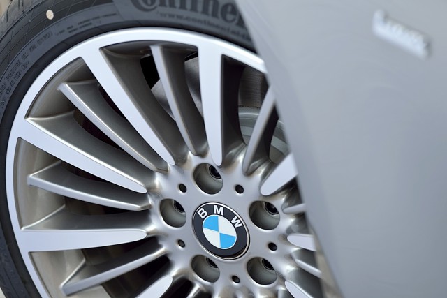 Bmw 3 Series Touring photo 3