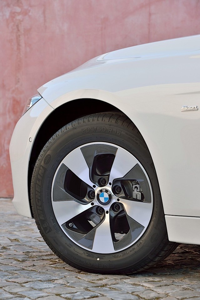 Bmw 3 Series Touring photo 20